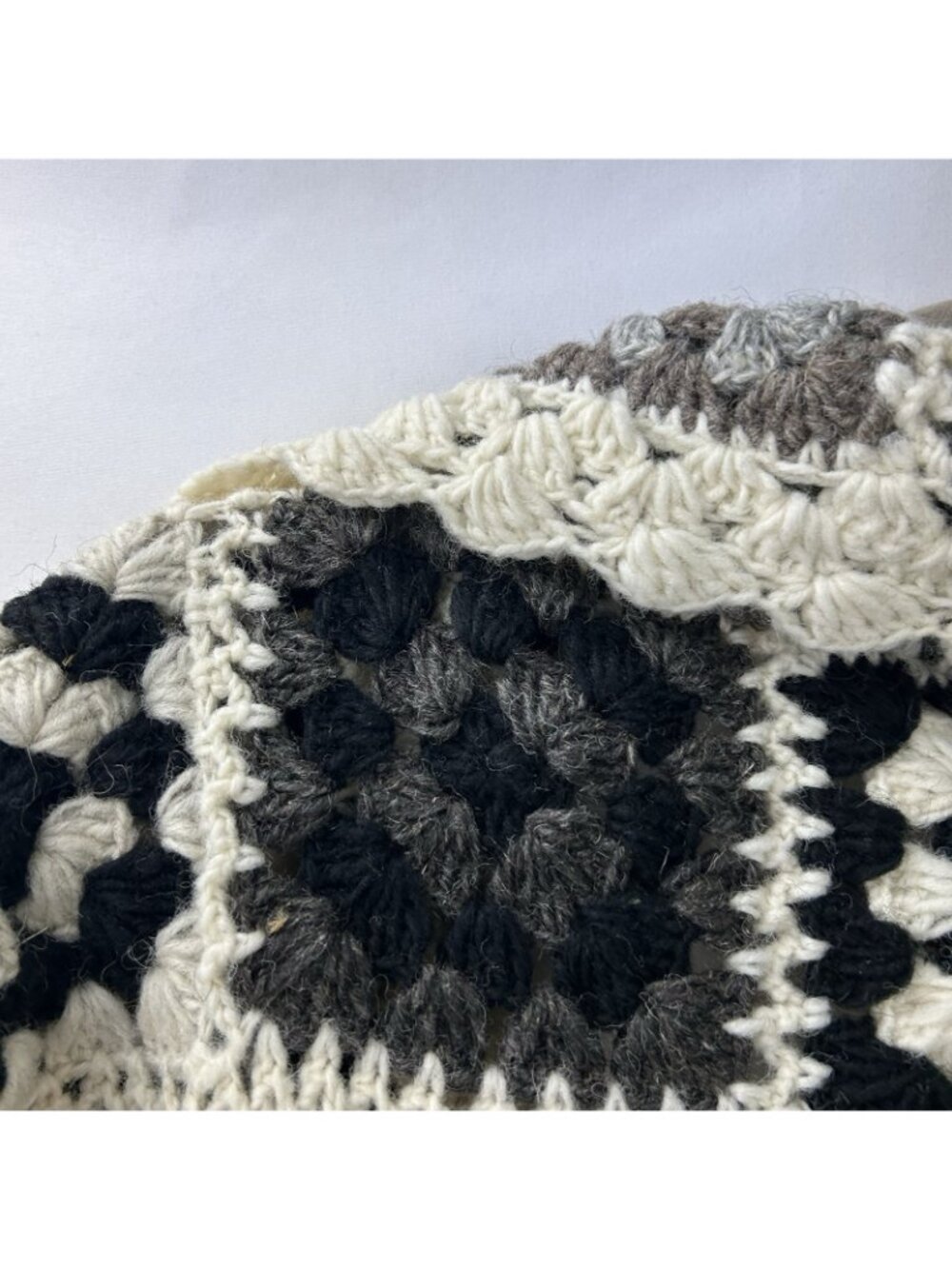 Rhea Wollon Jacket 100% Wool Cardigan L/XL Open Front Collared Crochet Flowers - Picture 11 of 16